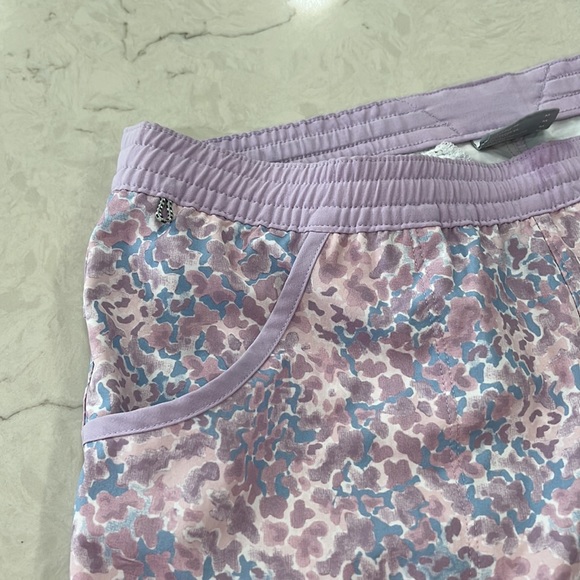 Columbia PFG Performance Fishing Gear, Athletic Shorts Medium - Picture 2 of 8